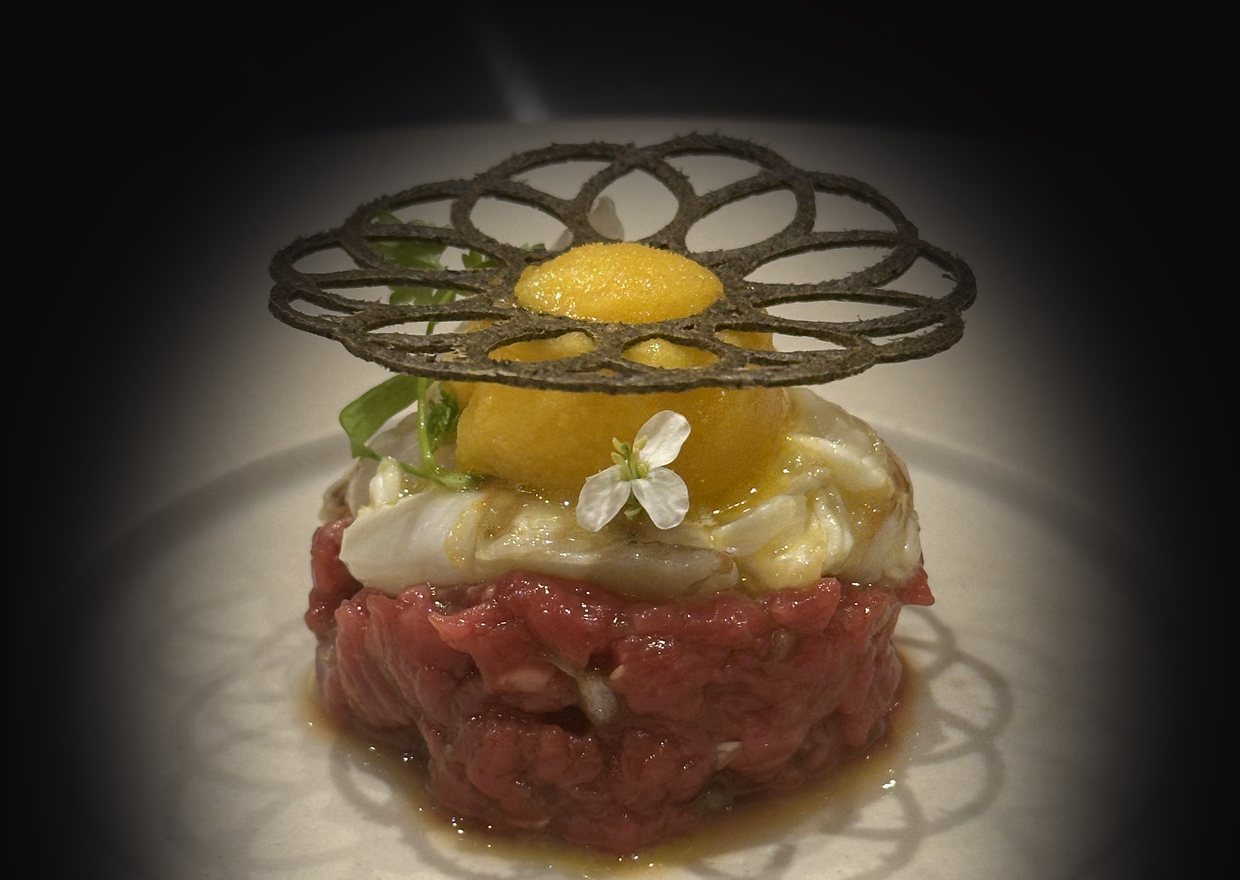 Rundertartaar met gamba en passievruchtensorbet